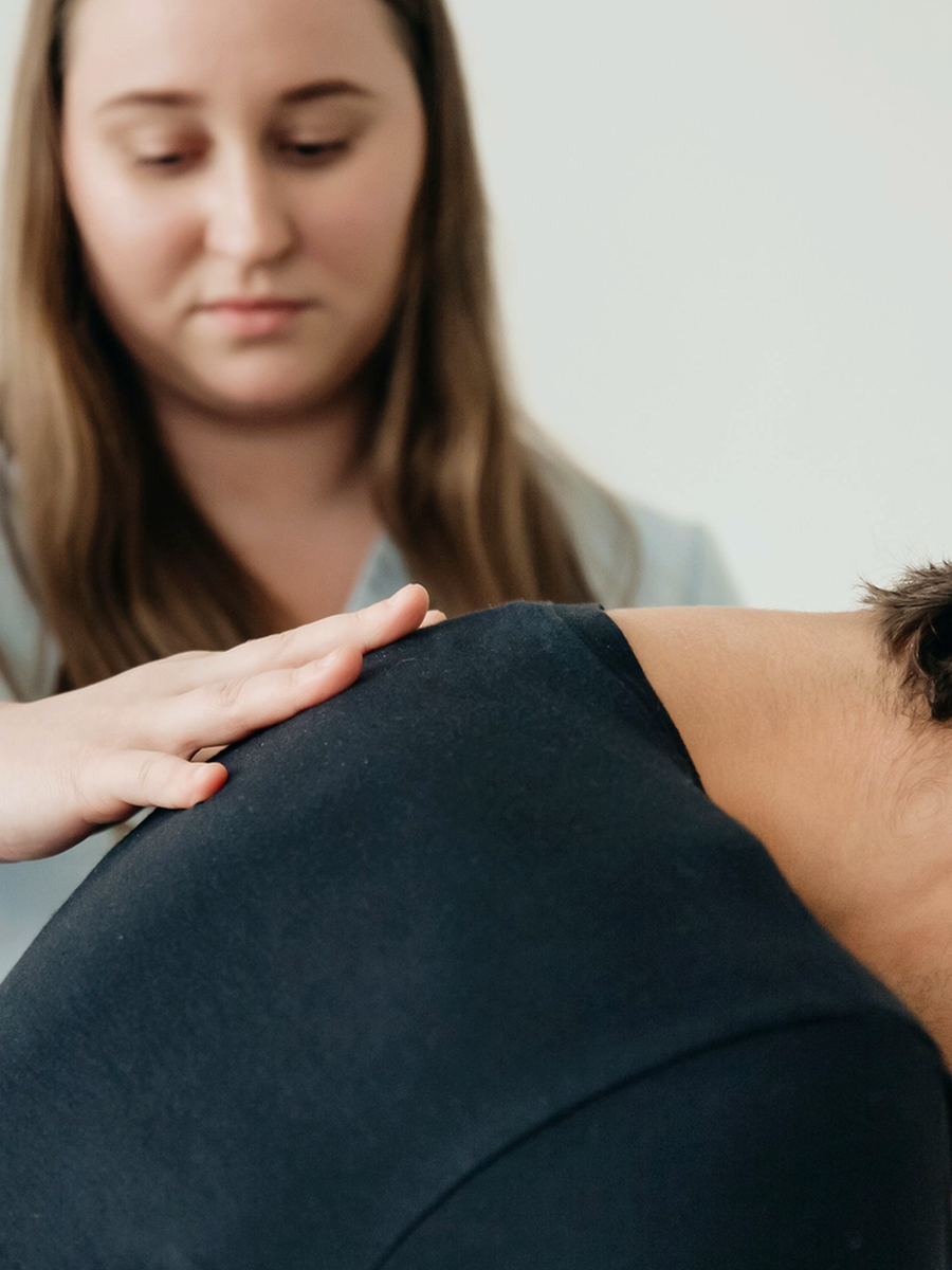 Tomodensitométrie vs IRM de la colonne : différences et indications