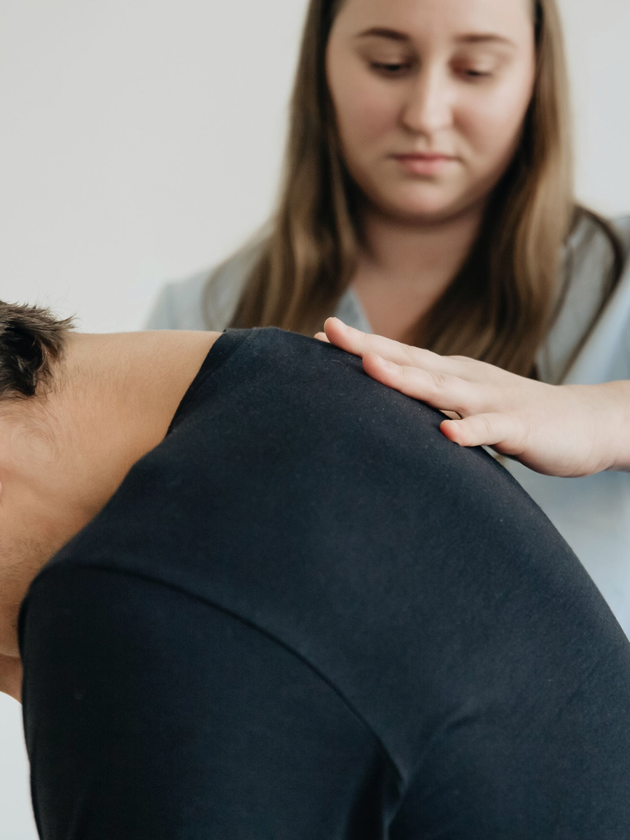 Epidural injections for sciatica: expected benefits, limits and safety