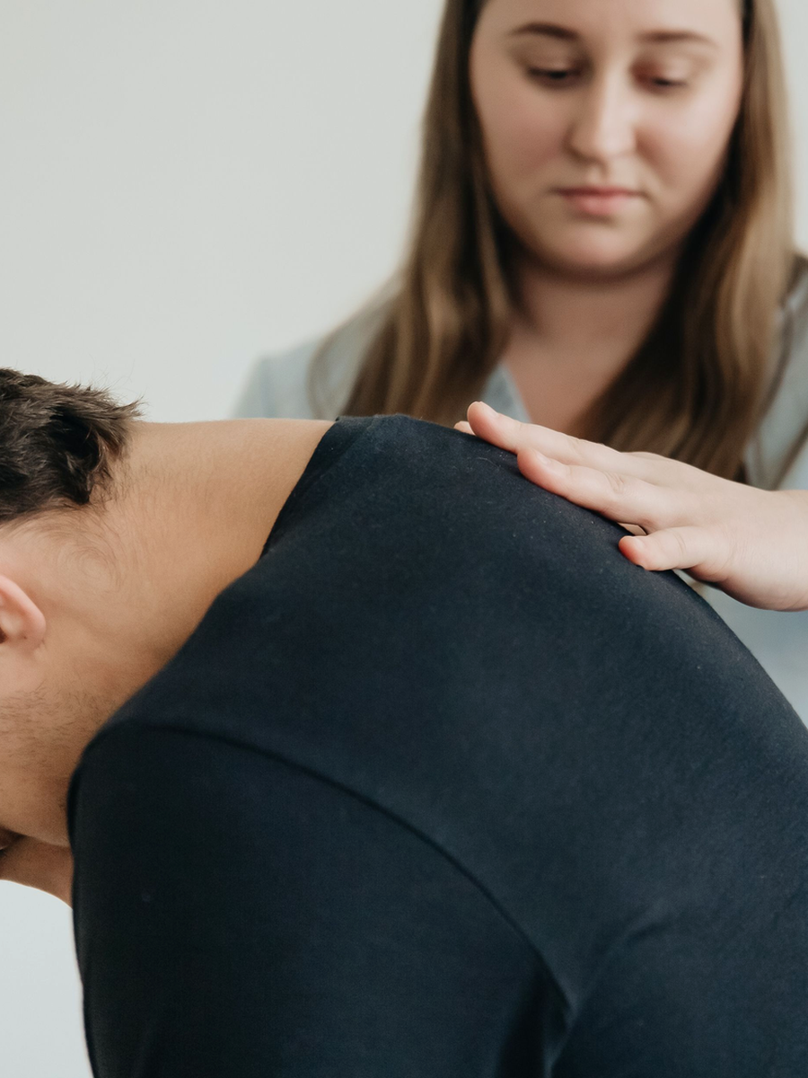 Exercise and rehabilitation for back pain: choosing and progressing a program